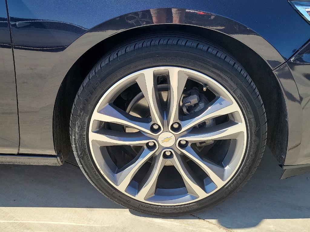 used 2023 Chevrolet Malibu car, priced at $18,999