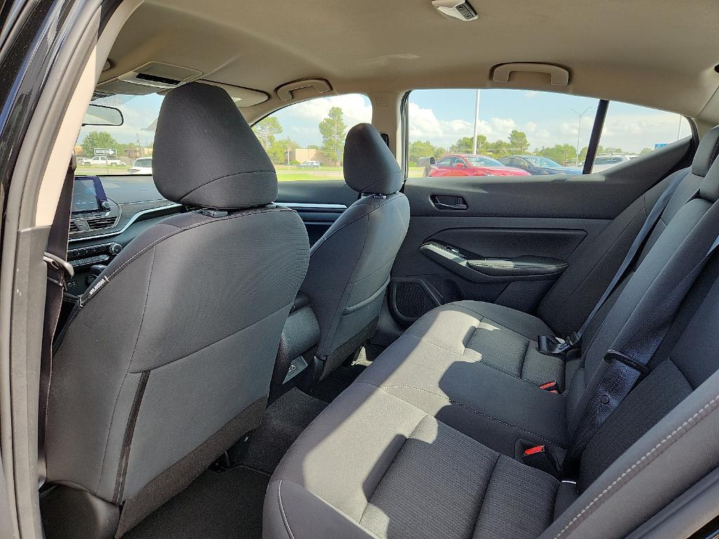 used 2023 Nissan Altima car, priced at $19,386