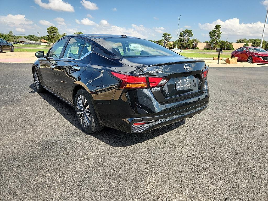 used 2023 Nissan Altima car, priced at $19,386