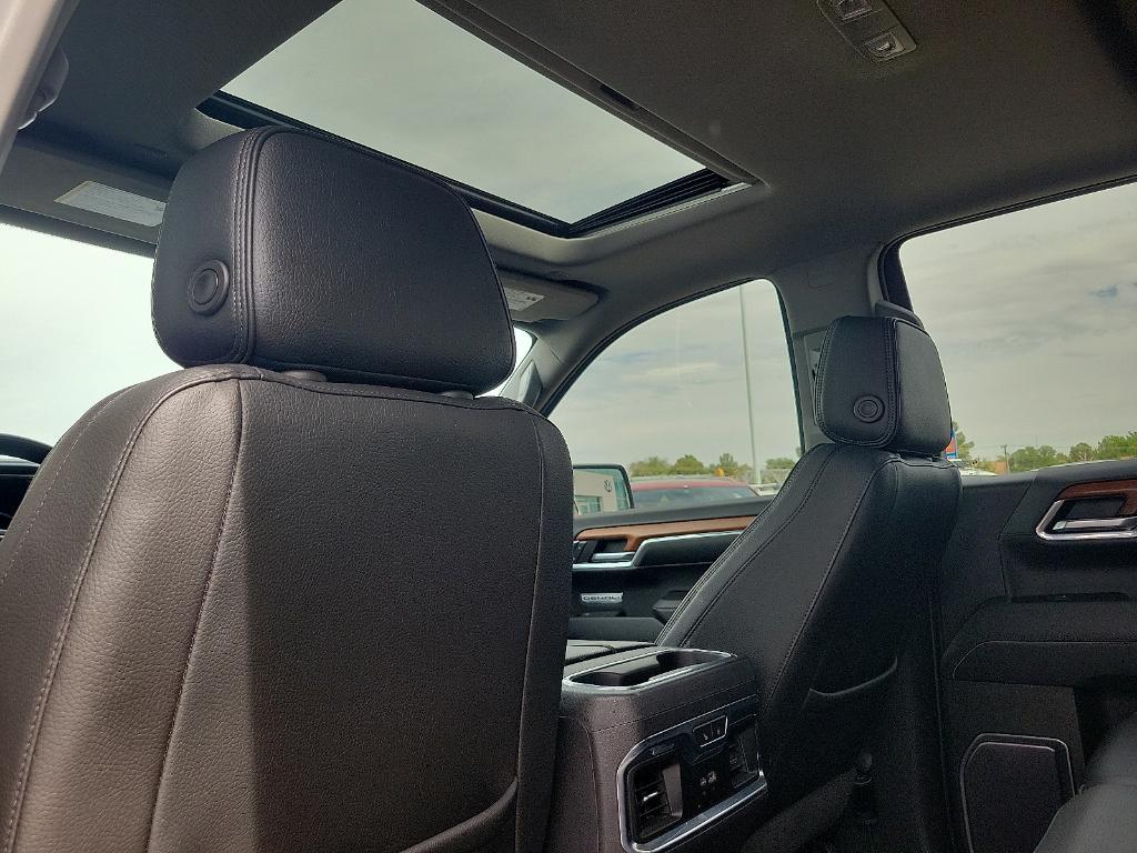 used 2022 GMC Sierra 1500 car, priced at $48,358