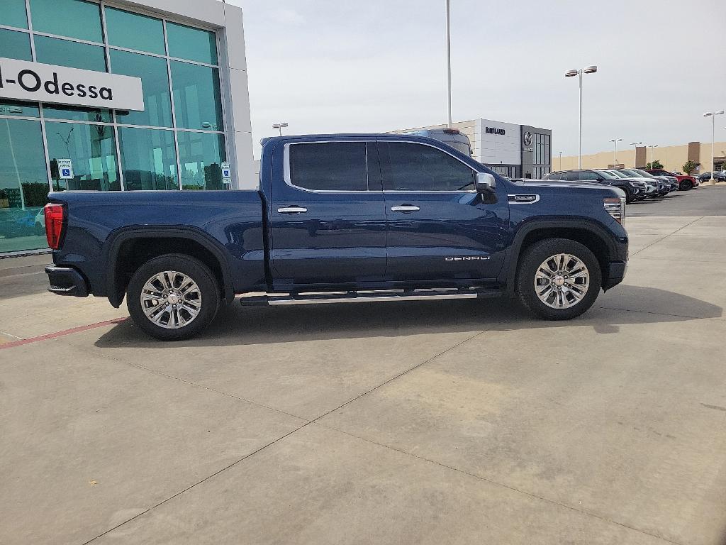 used 2022 GMC Sierra 1500 car, priced at $48,358