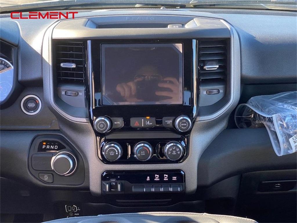 new 2025 Ram 1500 car