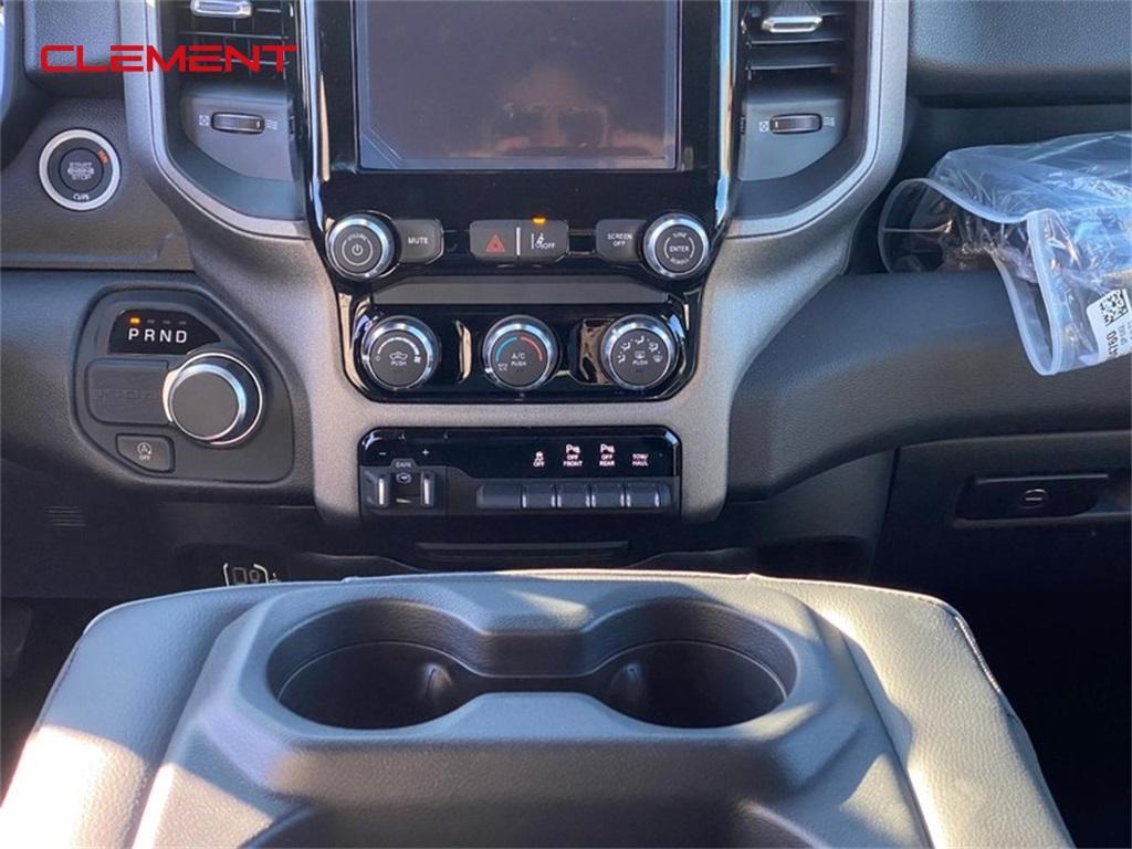 new 2025 Ram 1500 car