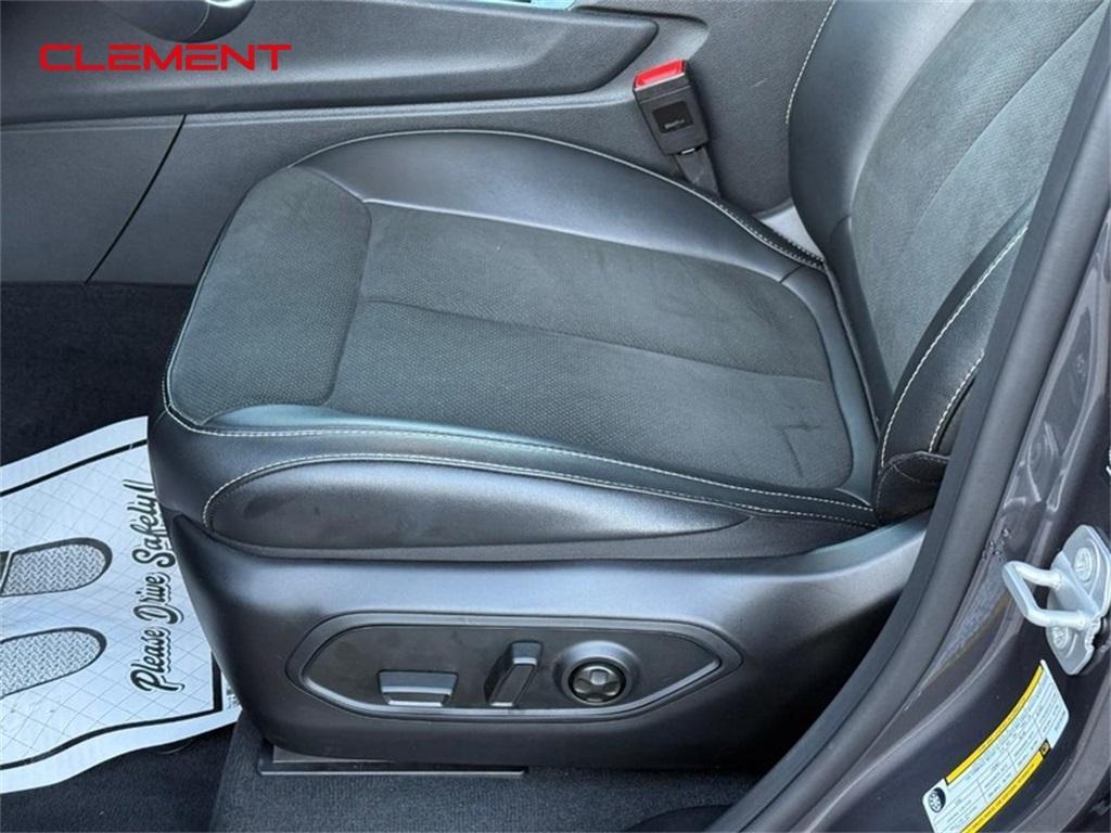 new 2025 Jeep Grand Cherokee car, priced at $40,341