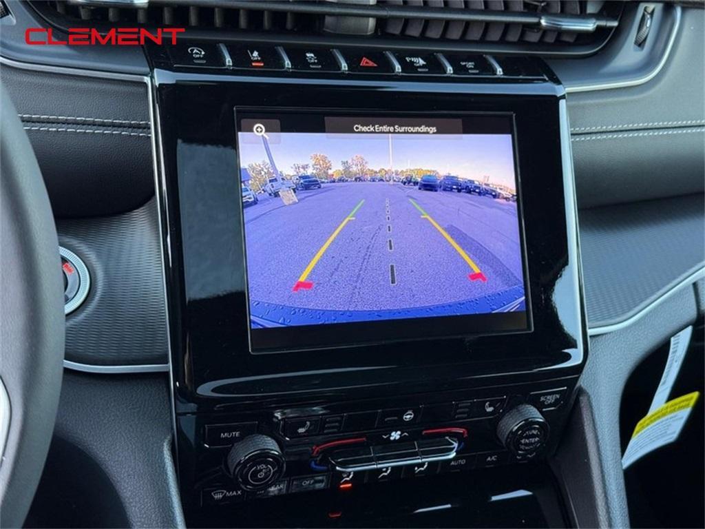 new 2025 Jeep Grand Cherokee car, priced at $40,341