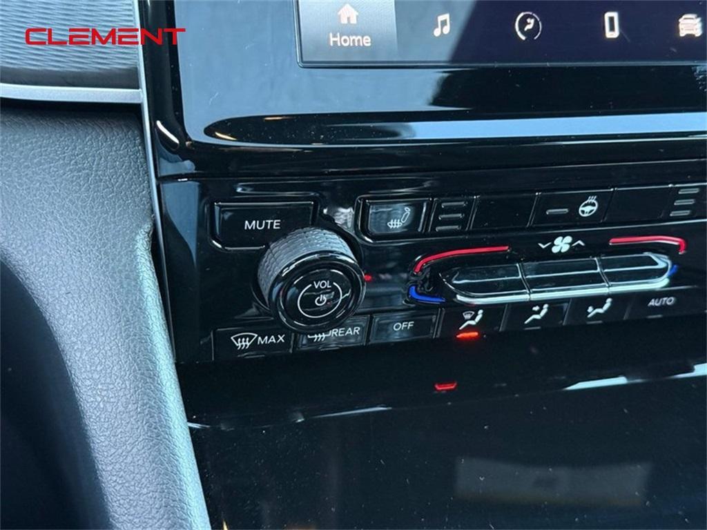 new 2025 Jeep Grand Cherokee car, priced at $40,341