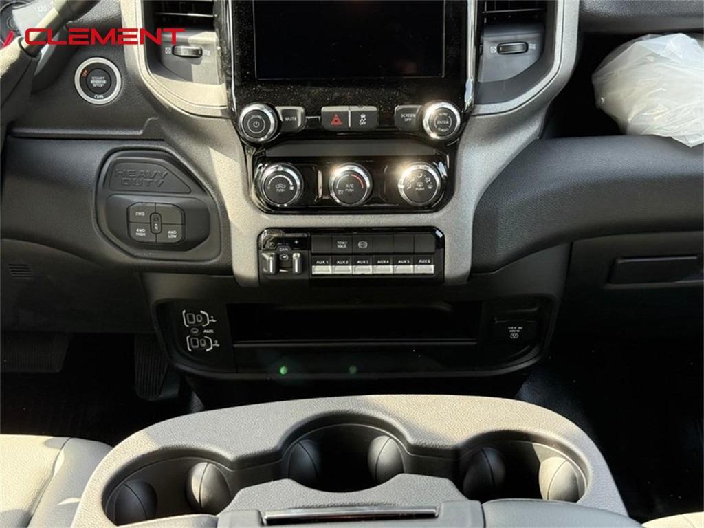 new 2025 Ram 2500 car