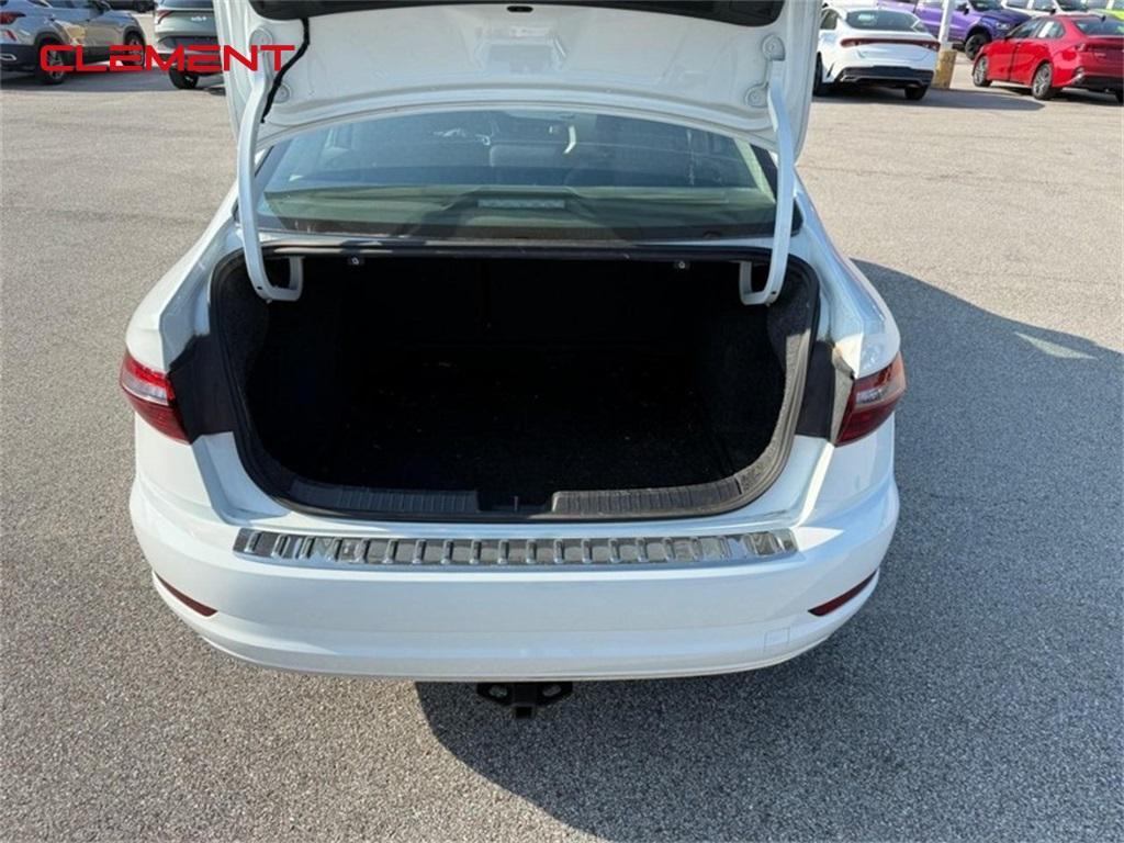 used 2021 Volkswagen Jetta car, priced at $15,400
