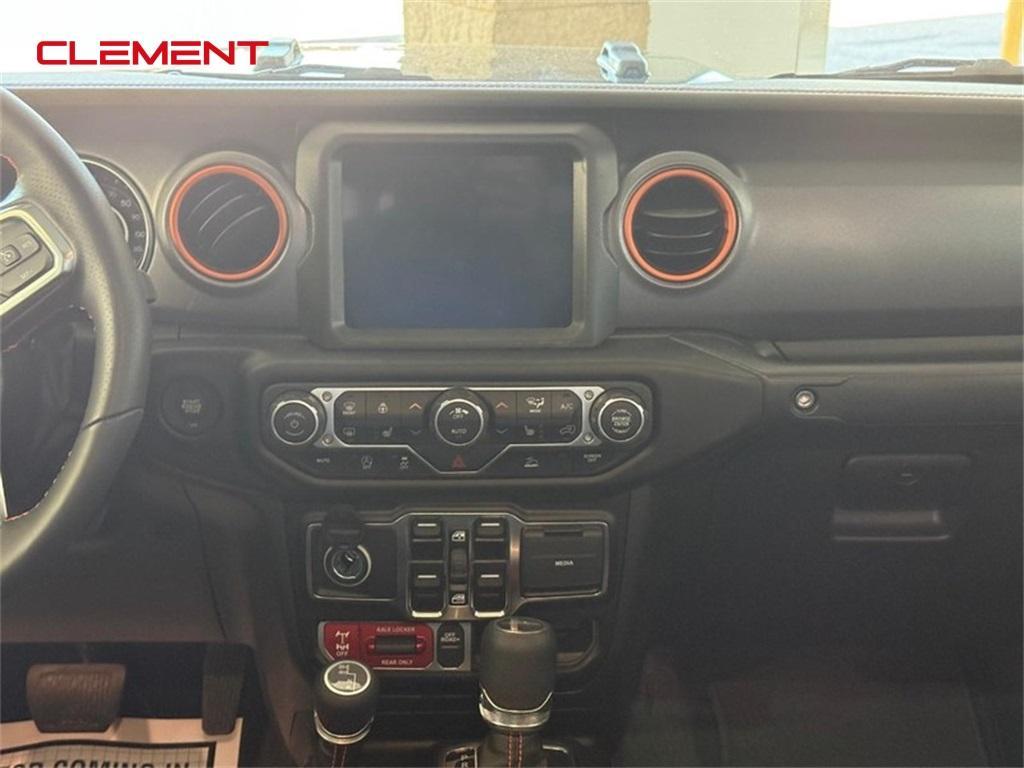 new 2023 Jeep Gladiator car, priced at $47,098