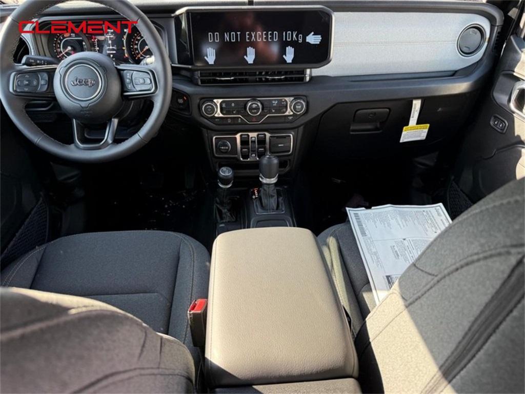 new 2025 Jeep Wrangler car, priced at $44,365