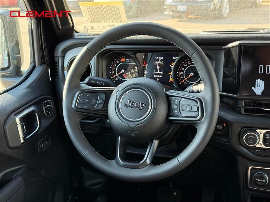 new 2025 Jeep Wrangler car, priced at $44,365