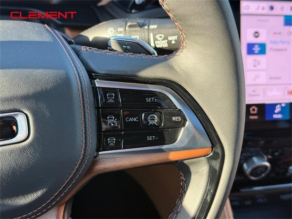 new 2025 Jeep Grand Cherokee car, priced at $62,240