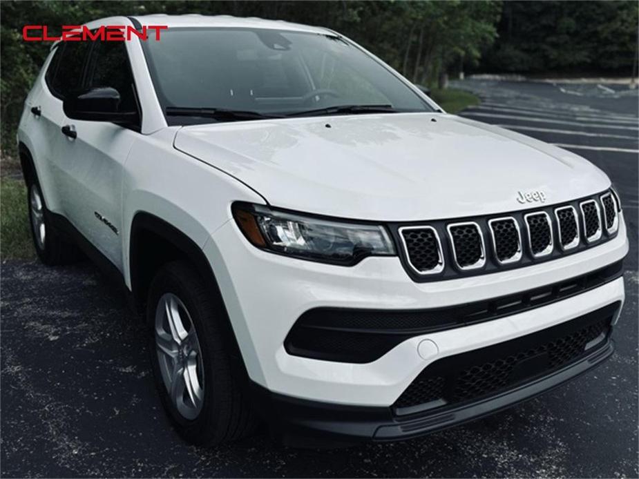new 2023 Jeep Compass car, priced at $26,500