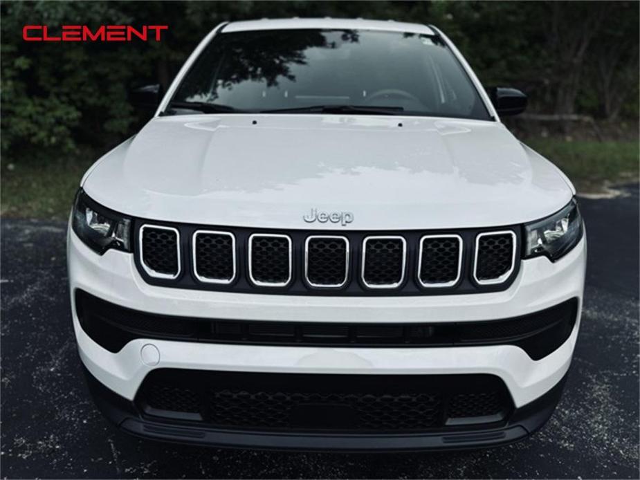 new 2023 Jeep Compass car, priced at $26,500