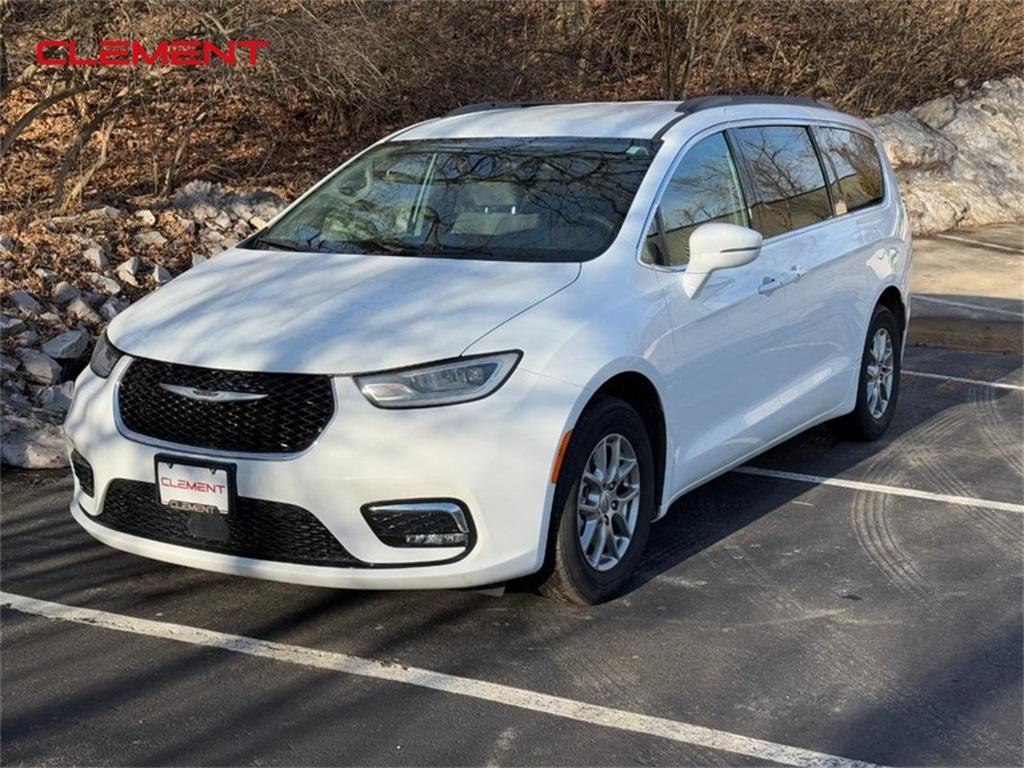 used 2021 Chrysler Pacifica car, priced at $19,500