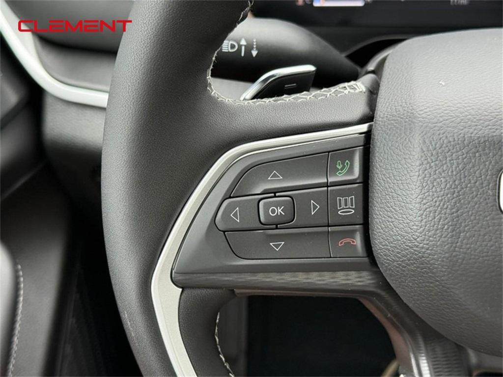 new 2025 Jeep Grand Cherokee L car, priced at $43,972