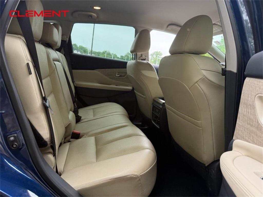 used 2022 Nissan Murano car, priced at $29,000