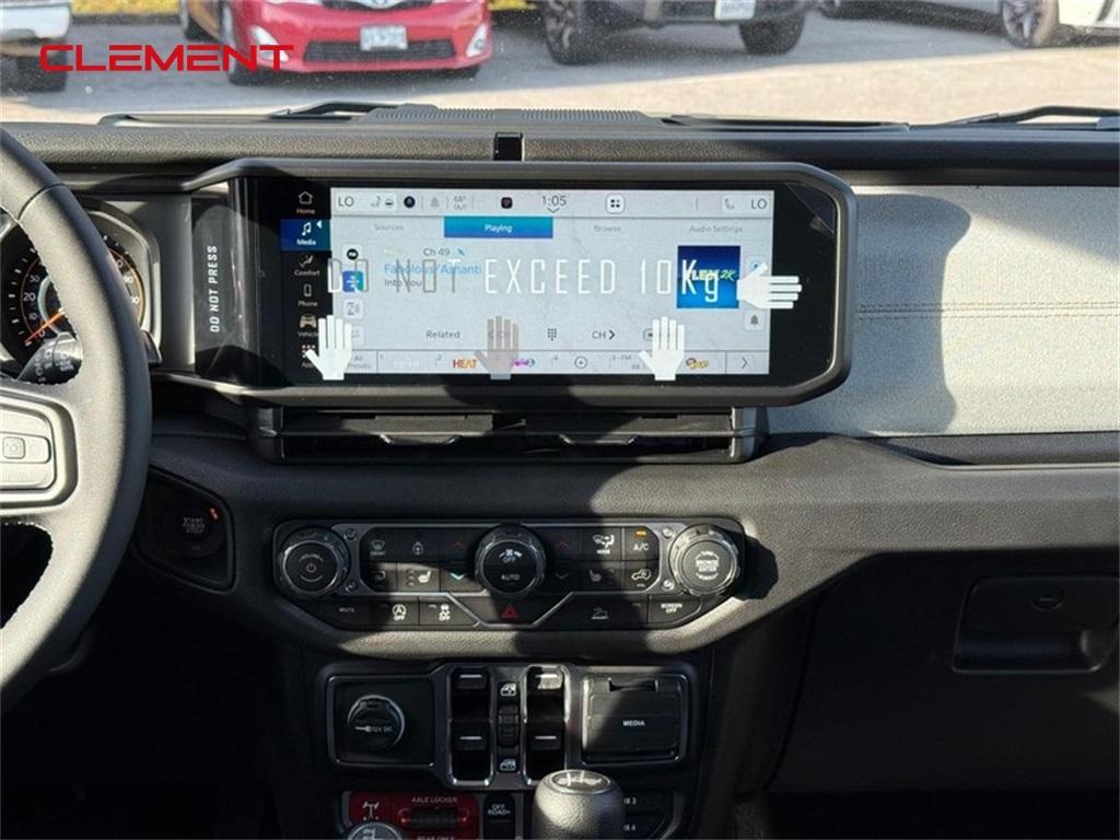 new 2025 Jeep Wrangler car, priced at $45,895