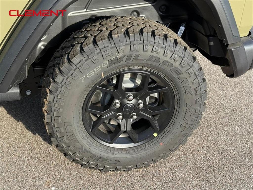 new 2025 Jeep Wrangler car, priced at $45,895