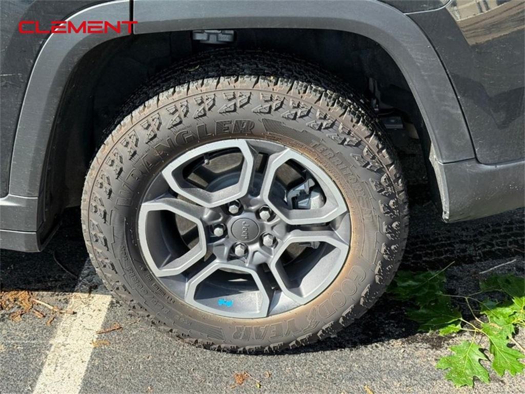 used 2023 Jeep Grand Cherokee 4xe car, priced at $39,000