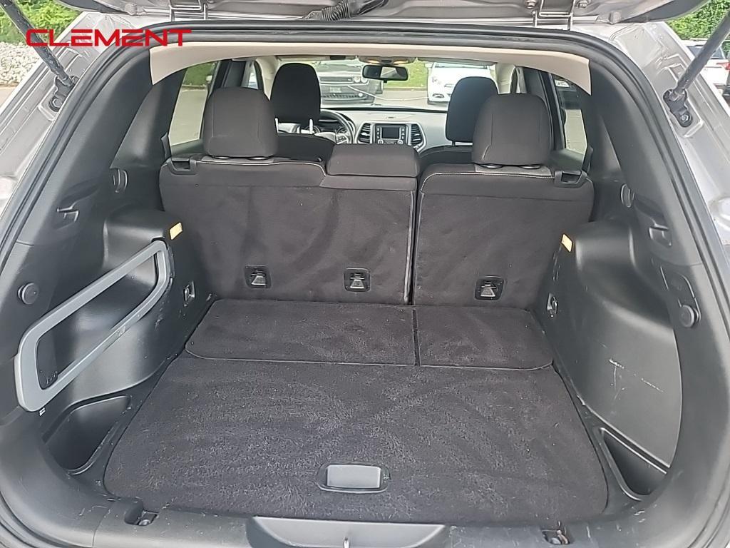used 2018 Jeep Cherokee car, priced at $11,000