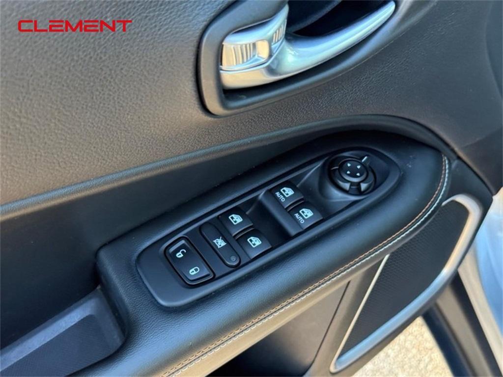 used 2019 Jeep Compass car, priced at $16,800