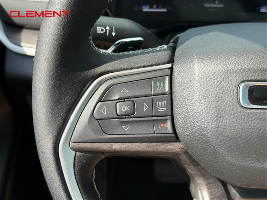 new 2025 Jeep Grand Cherokee L car, priced at $47,762