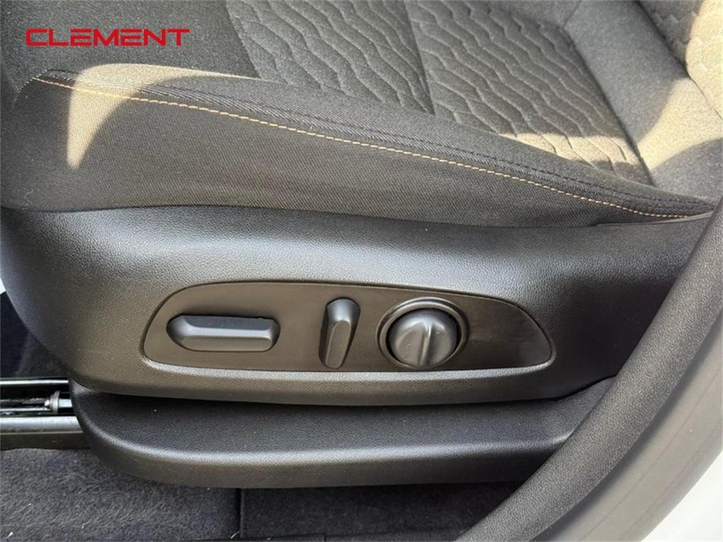 used 2021 Chevrolet Equinox car, priced at $19,800