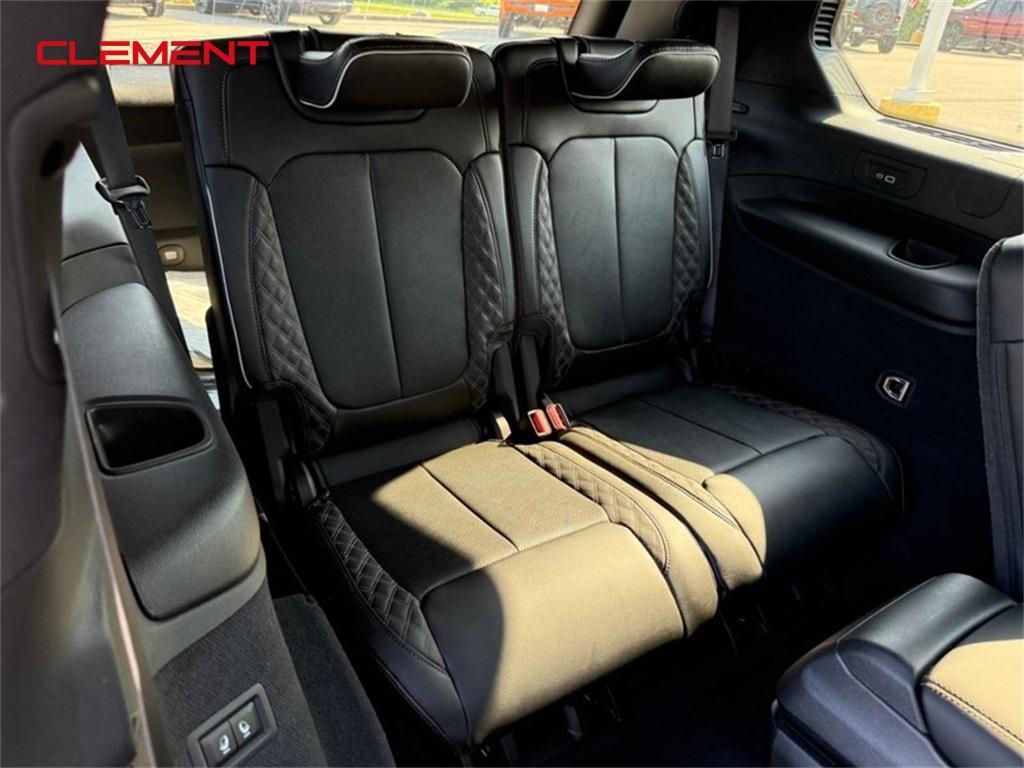 new 2025 Jeep Grand Cherokee L car, priced at $59,816
