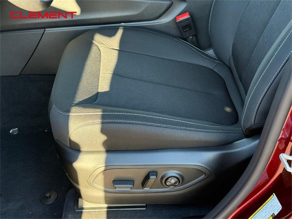 new 2025 Jeep Grand Cherokee car, priced at $37,184