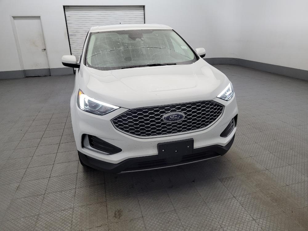 used 2024 Ford Edge car, priced at $27,695