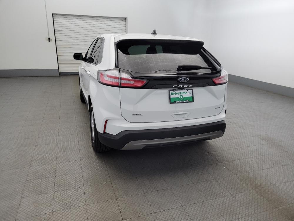 used 2024 Ford Edge car, priced at $27,695