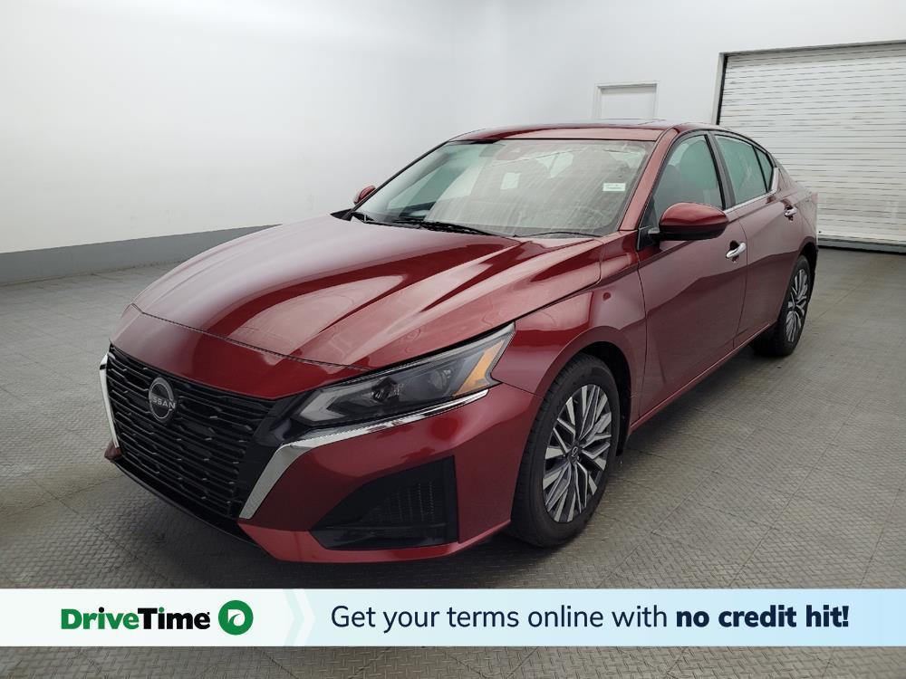 used 2023 Nissan Altima car, priced at $26,195