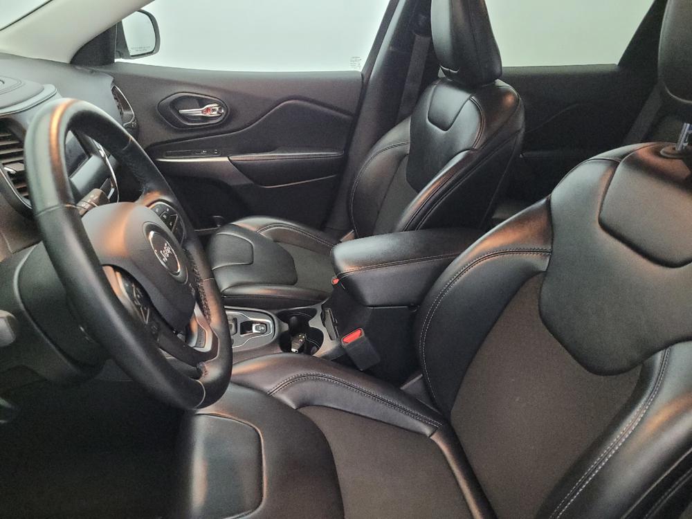 used 2019 Jeep Cherokee car, priced at $20,495