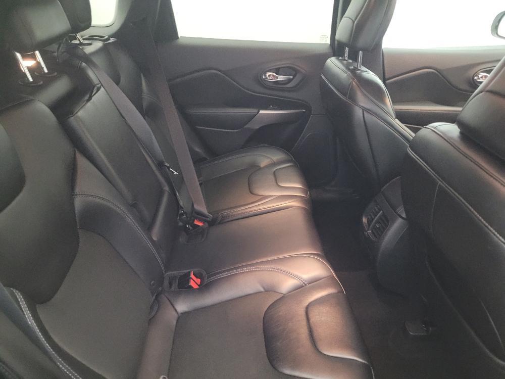 used 2019 Jeep Cherokee car, priced at $20,495