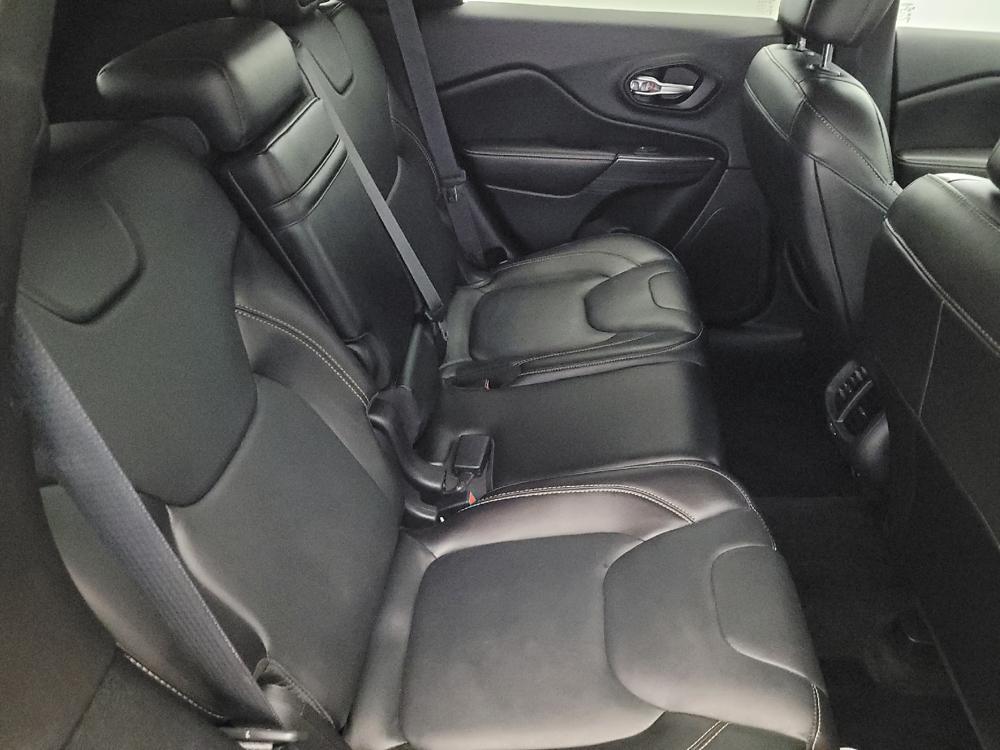 used 2015 Jeep Cherokee car, priced at $15,595