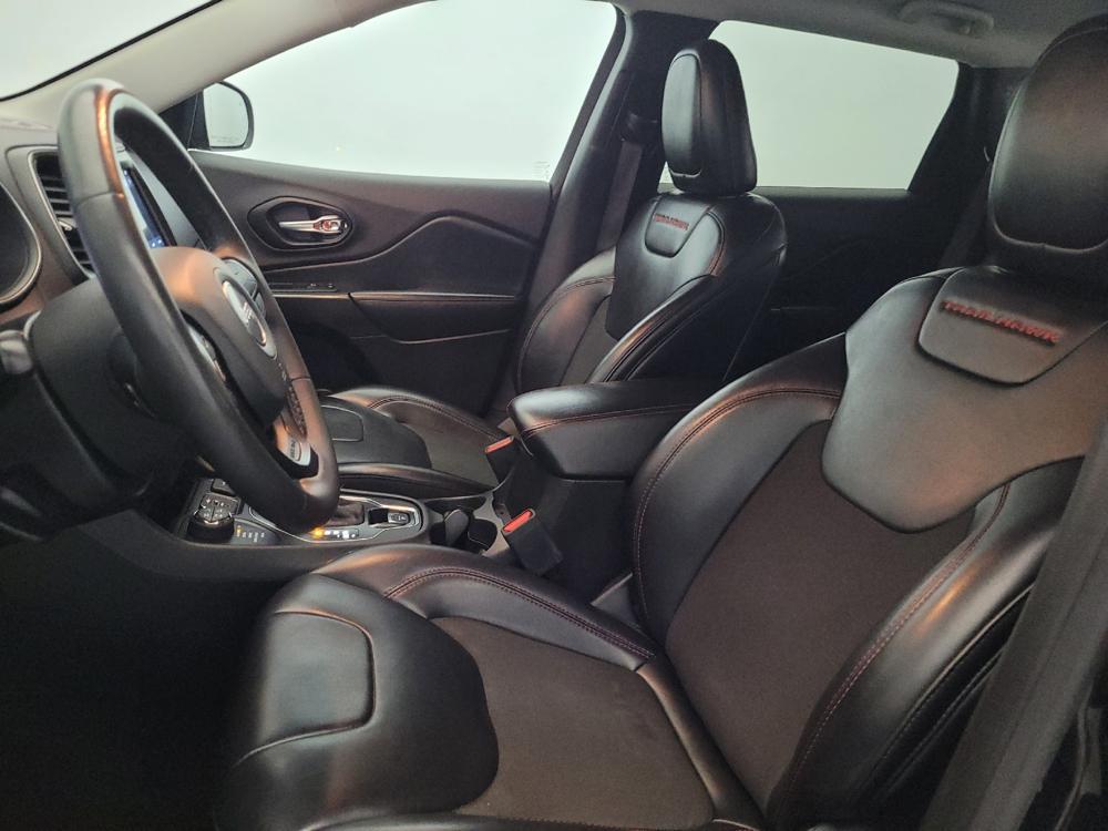 used 2022 Jeep Cherokee car, priced at $25,095
