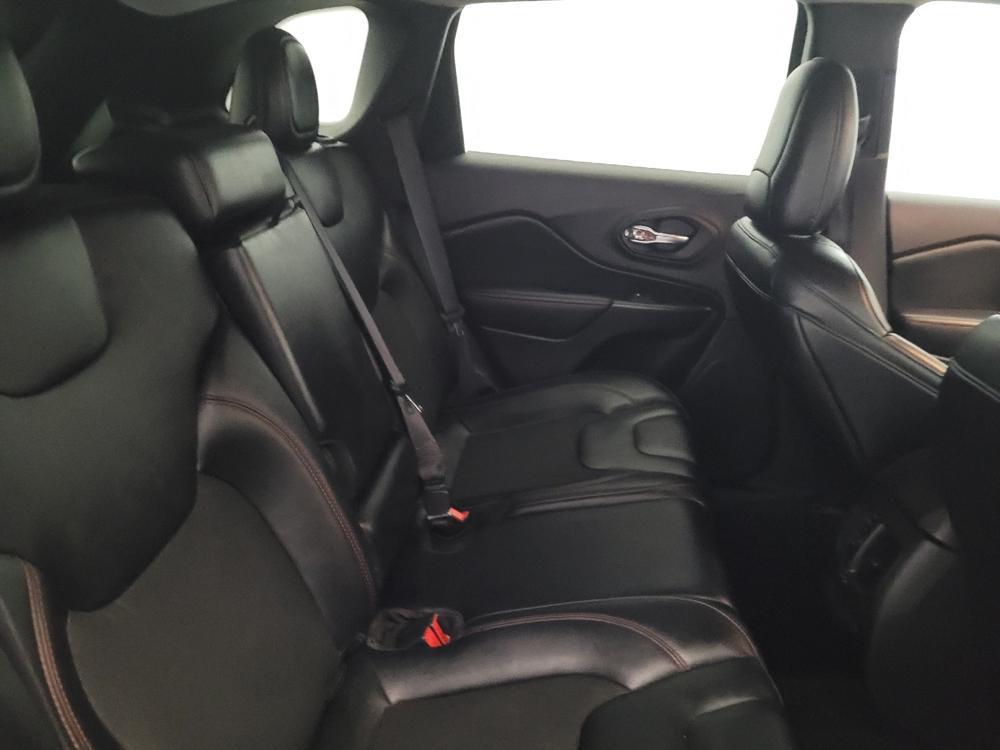 used 2022 Jeep Cherokee car, priced at $25,095