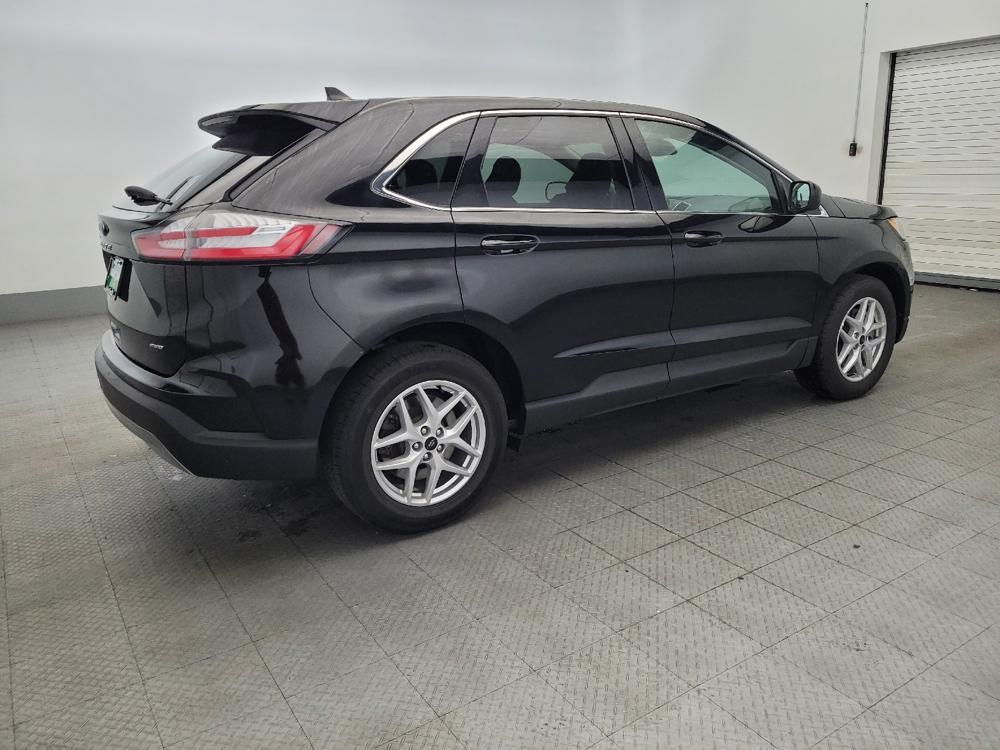 used 2024 Ford Edge car, priced at $28,395