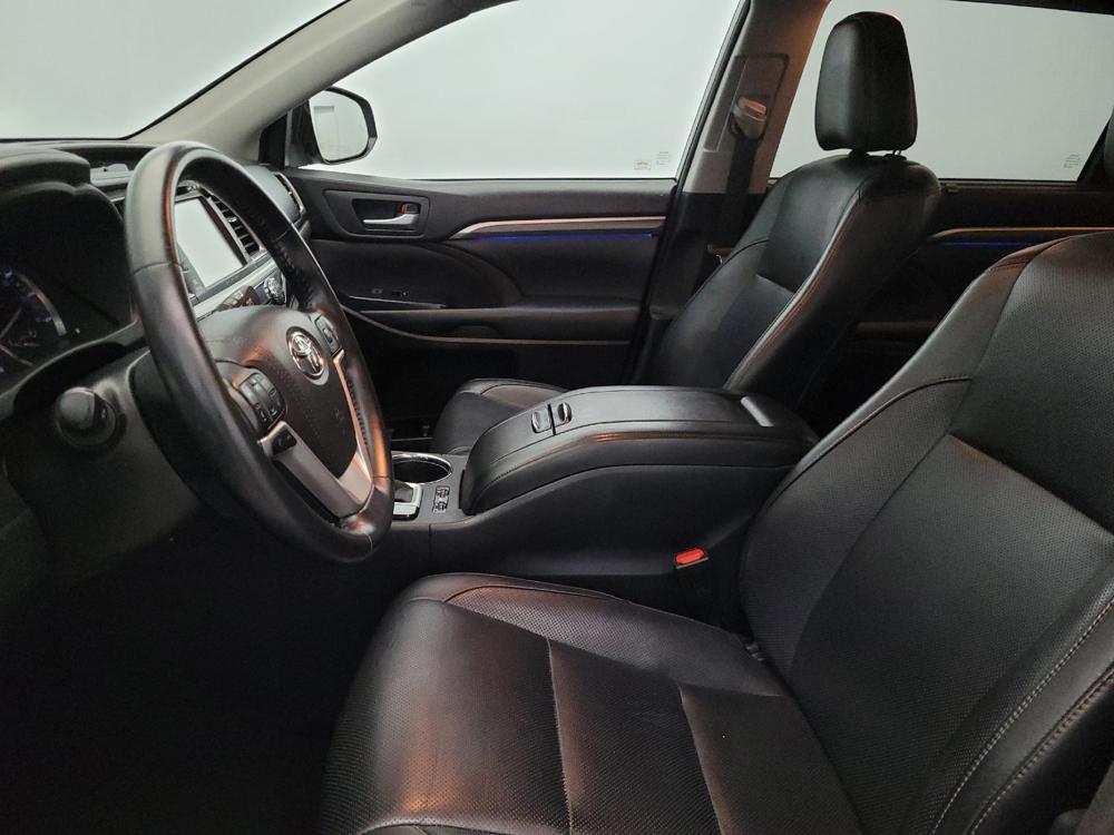 used 2018 Toyota Highlander car, priced at $26,695