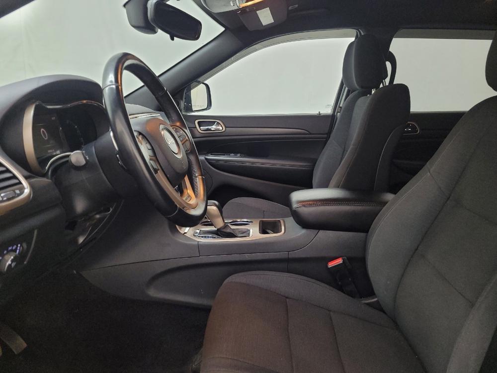 used 2017 Jeep Grand Cherokee car, priced at $19,295