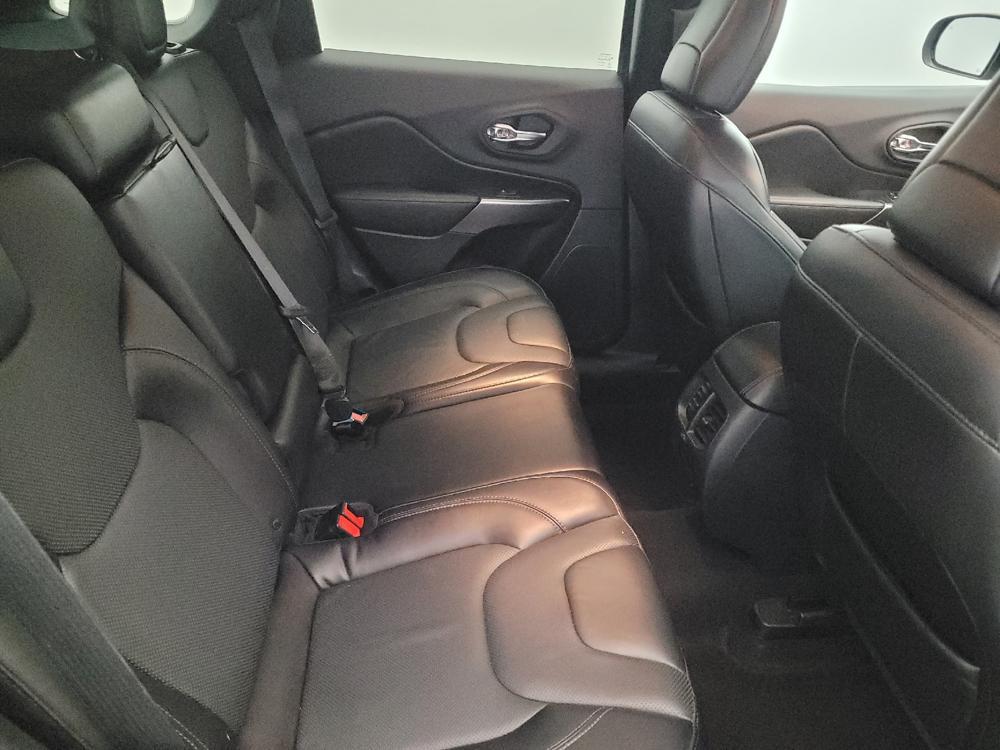 used 2019 Jeep Cherokee car, priced at $21,595