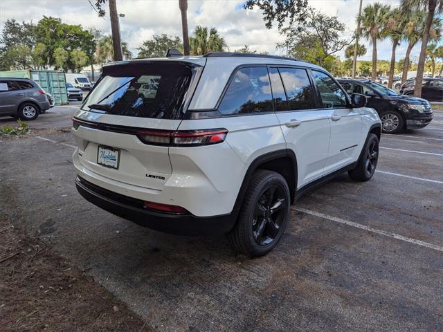 new 2024 Jeep Grand Cherokee car, priced at $40,723