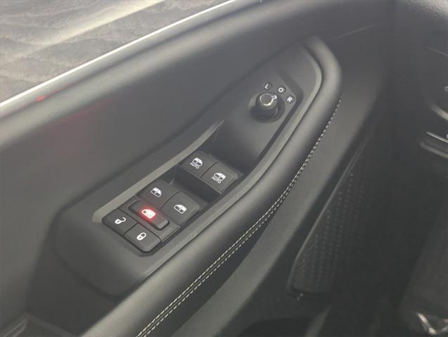 new 2024 Jeep Grand Cherokee car, priced at $45,935
