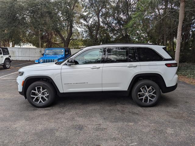 new 2025 Jeep Grand Cherokee car, priced at $52,140