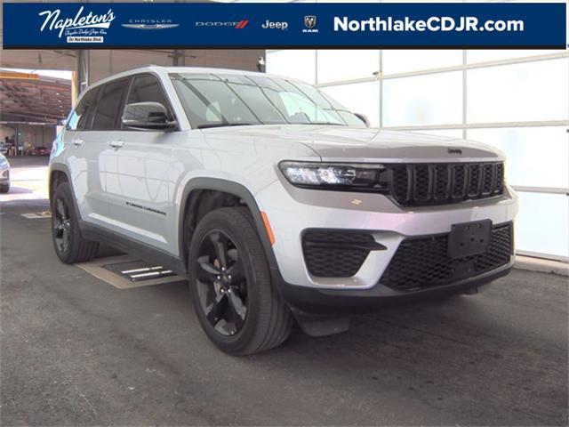 used 2023 Jeep Grand Cherokee car, priced at $28,988