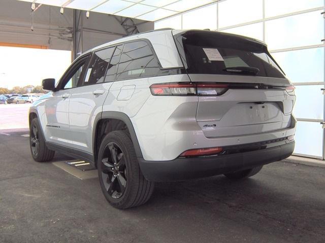 used 2023 Jeep Grand Cherokee car, priced at $28,988