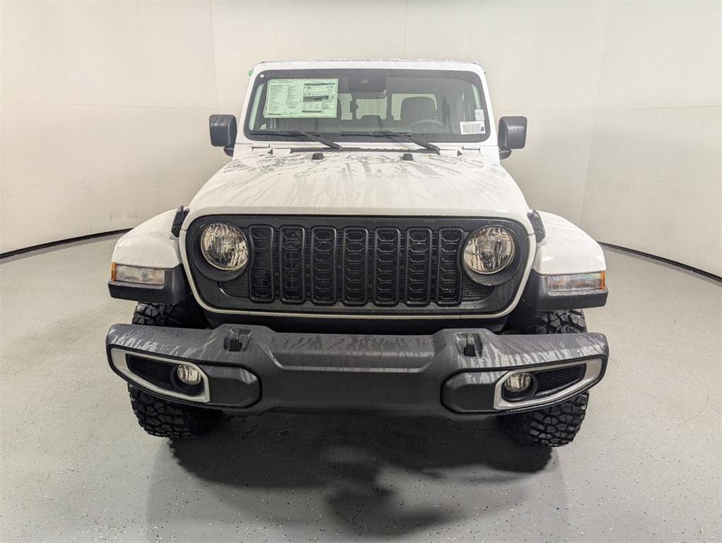 new 2025 Jeep Gladiator car, priced at $44,992
