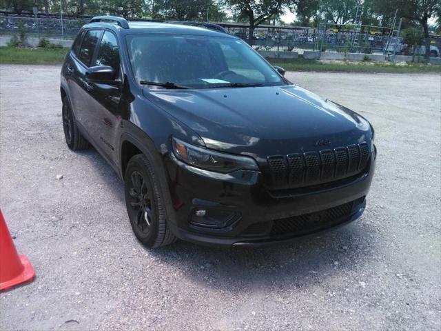 used 2023 Jeep Cherokee car, priced at $19,992