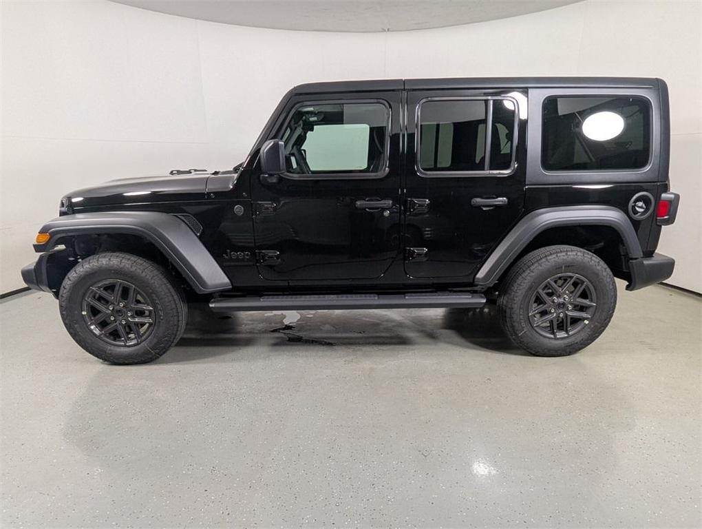 new 2025 Jeep Wrangler car, priced at $43,569